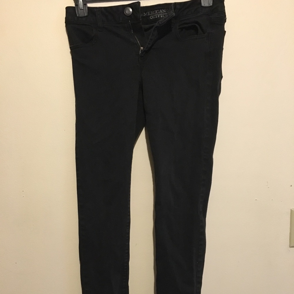 Black American Eagle Skinny Jeans